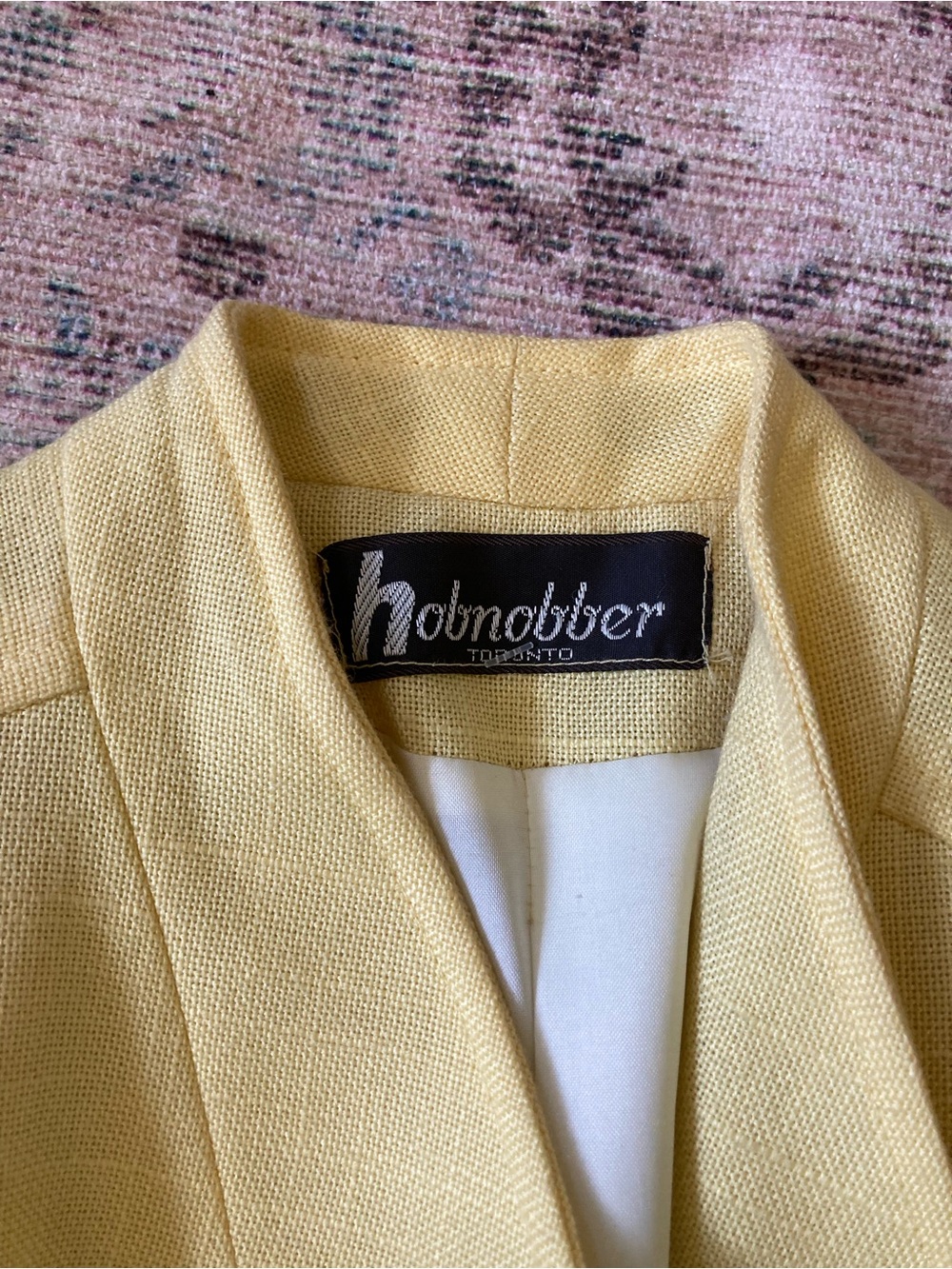 Vintage, yellow blazer - Picture 3 of 9